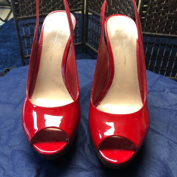 Jessica Simpson patent leather red heels - Picture 2 of 4